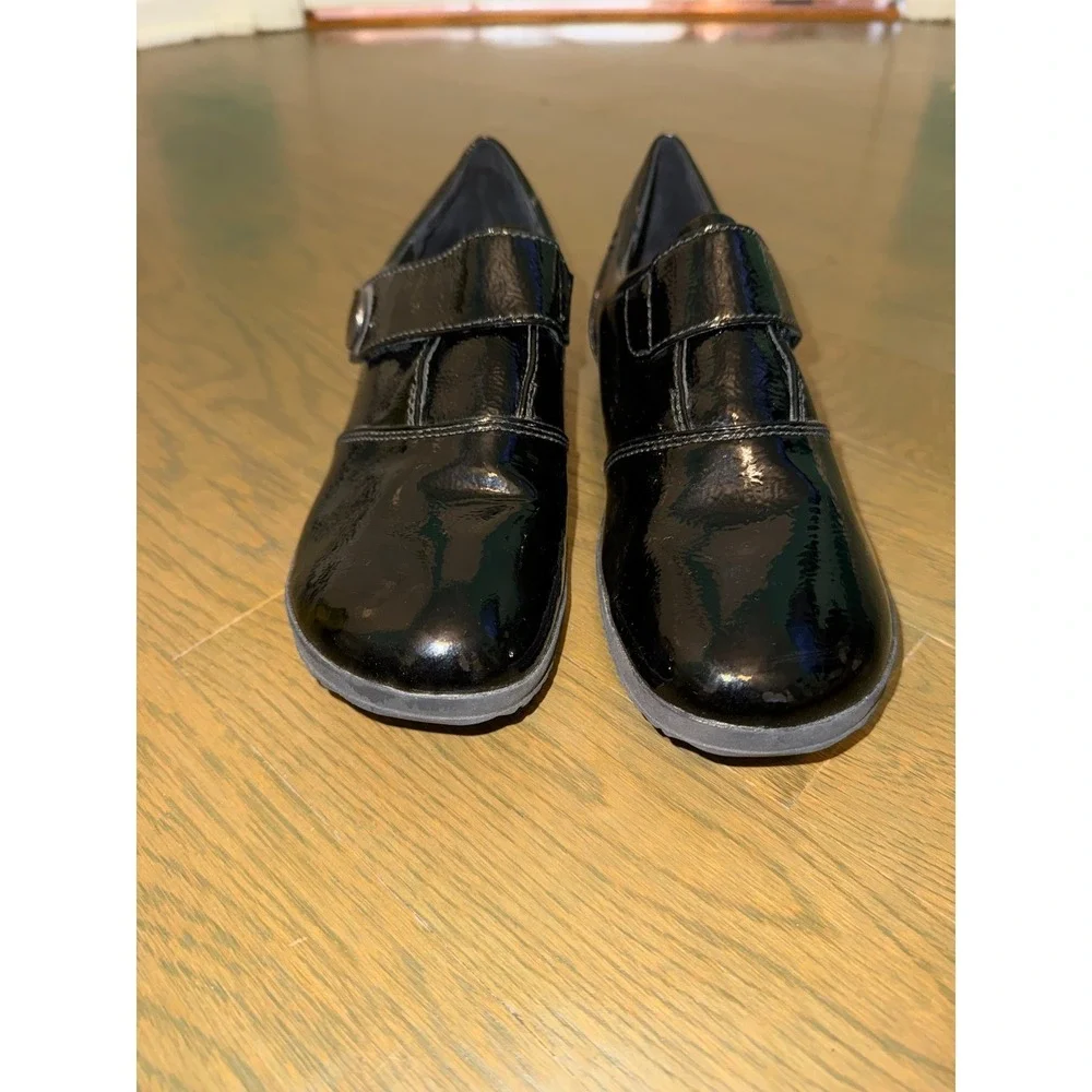 Josef Seibel Womens Black Patent Leather Hook Loop Strap Loafers Shoes Size 38